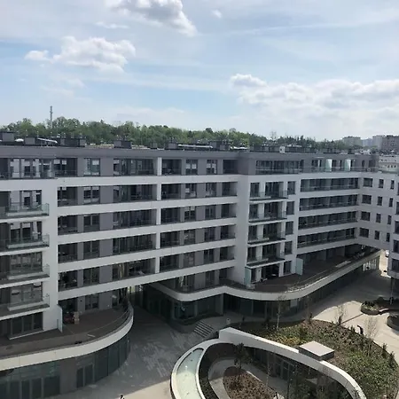 Appartement Unique 106 *