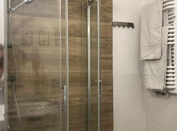 דירה Unique 106 *